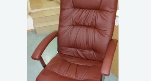 Обтяжка офисного кресла. Бутырская